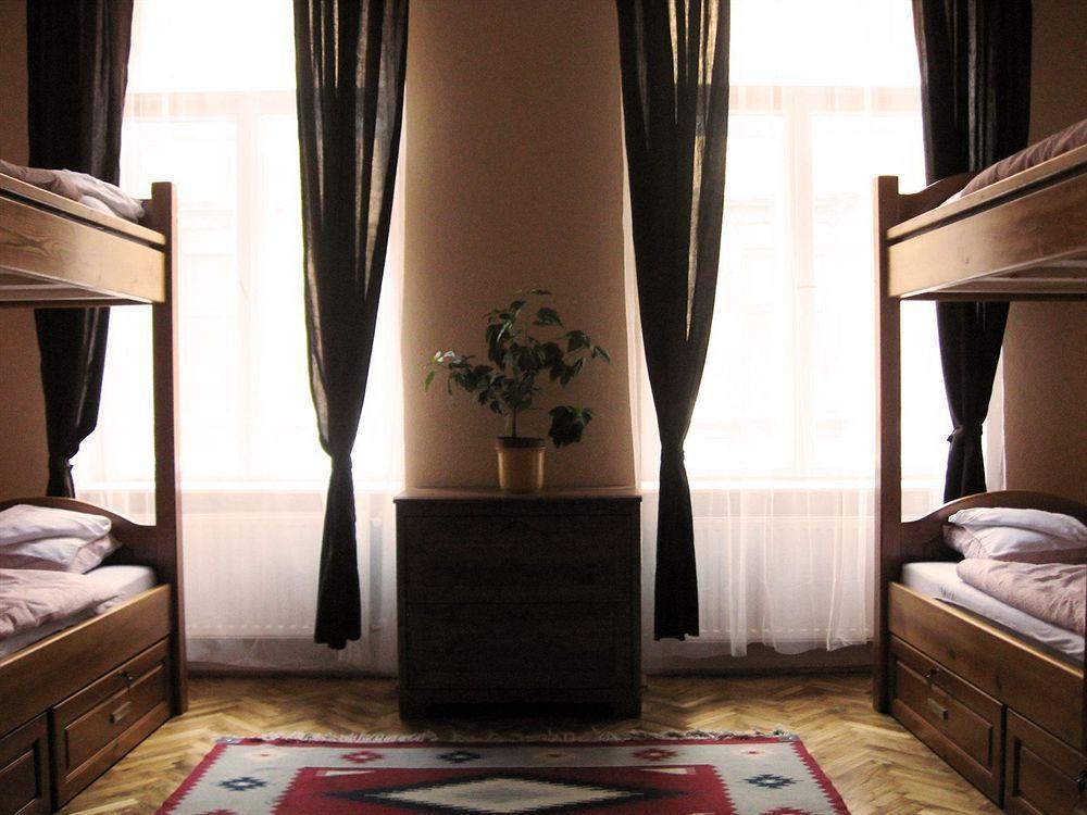 Guest house Corvin Point And Budapest