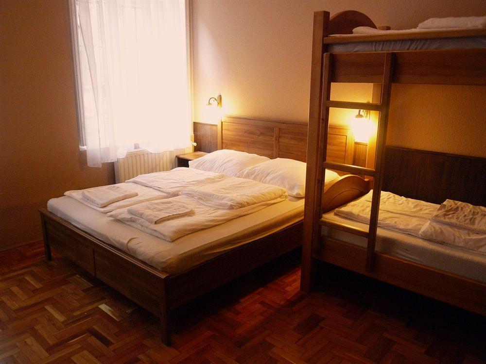 Corvin Point And Guest house Budapest
