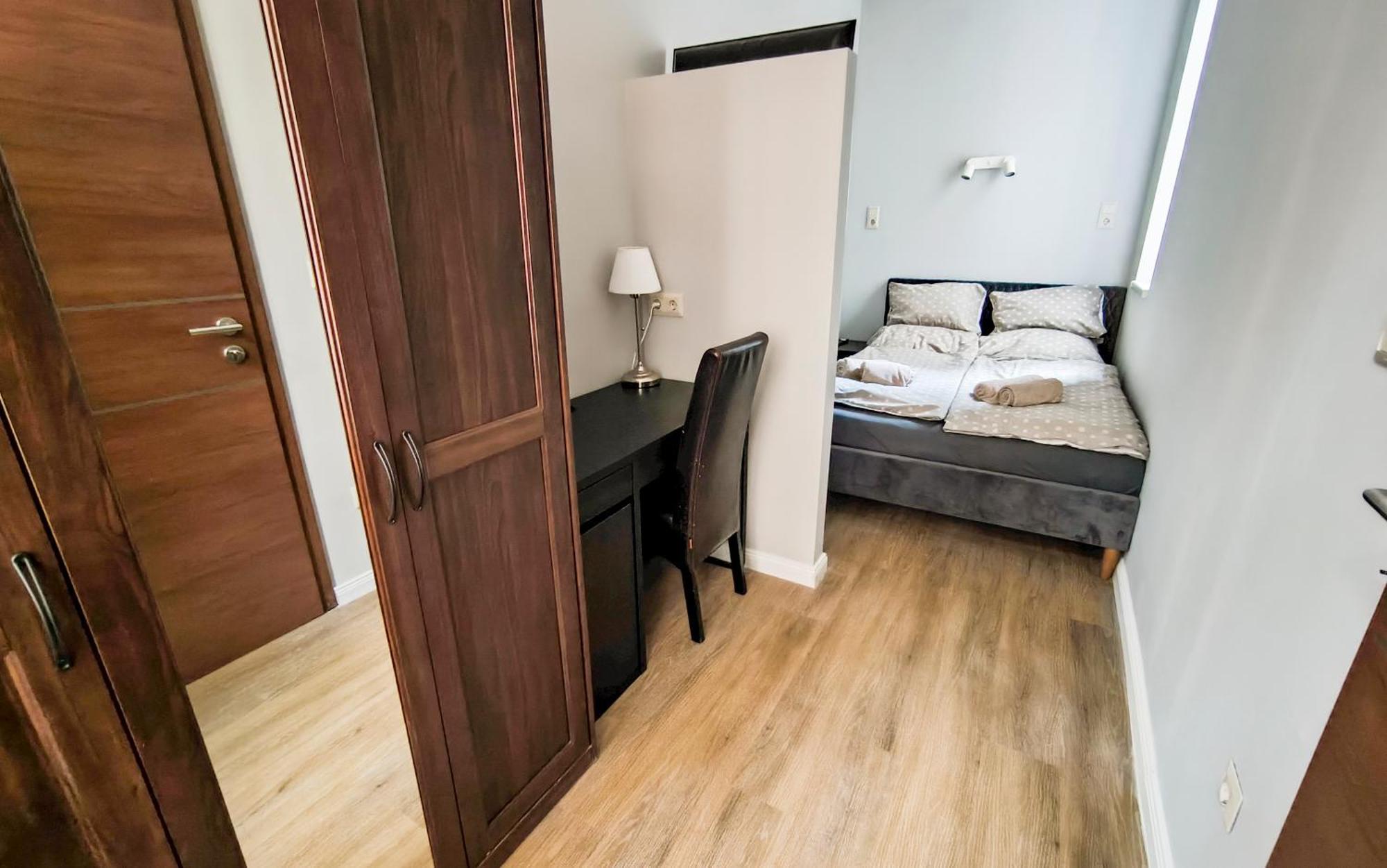Guest house Corvin Point And