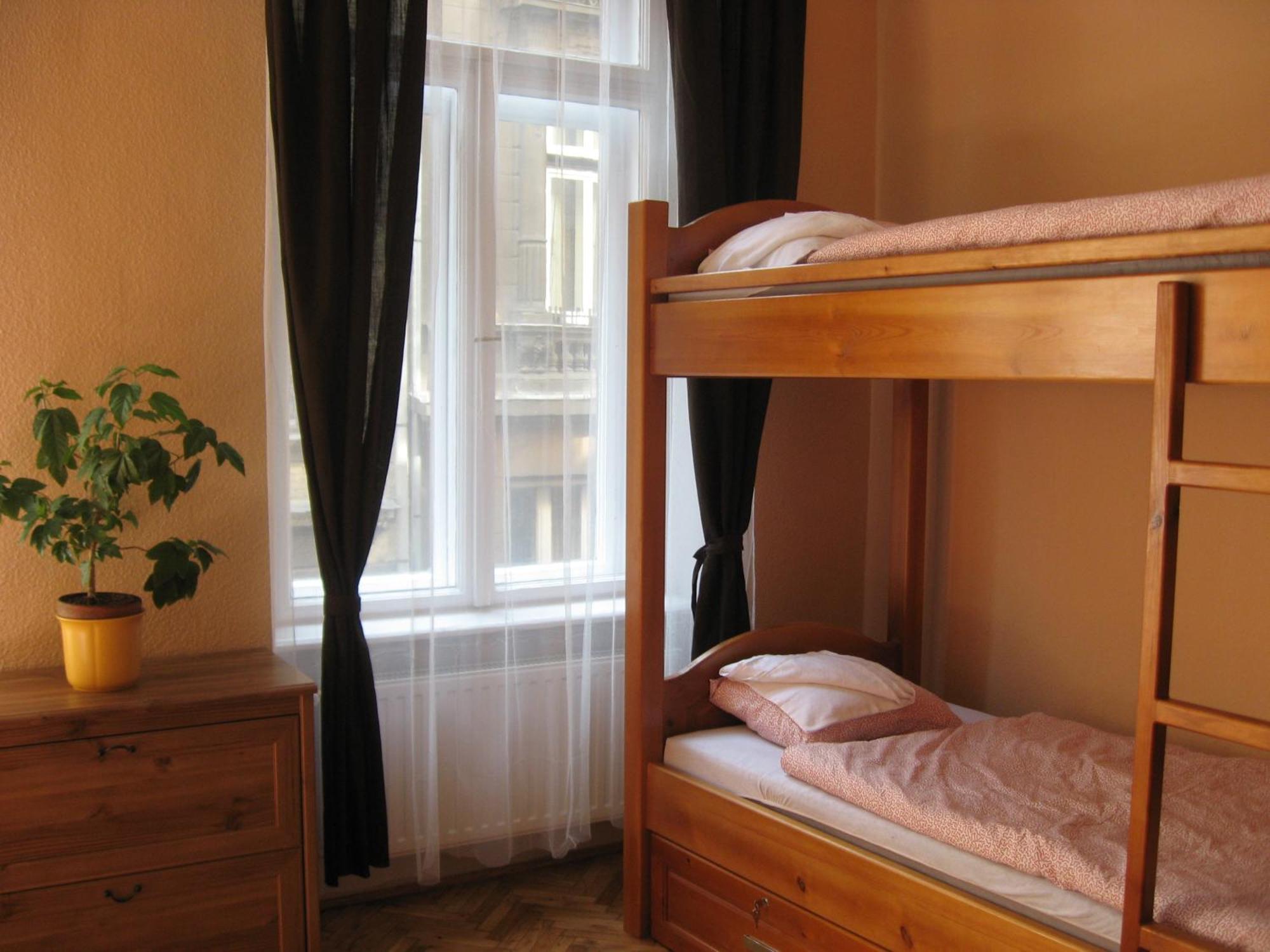 Guest house Corvin Point And Budapest